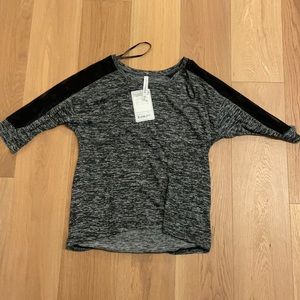 Lorna Jane black and white shirt